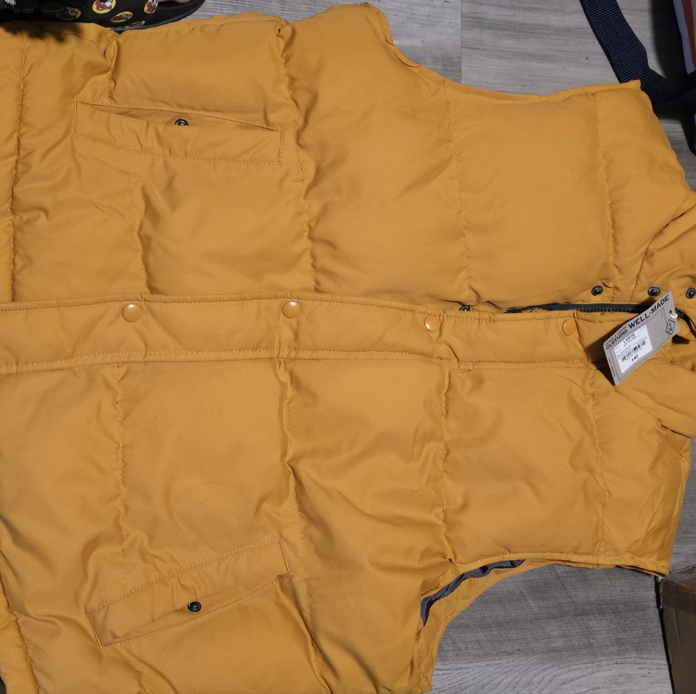 Yellow Puffer Vest St Johns BAY BNWT
